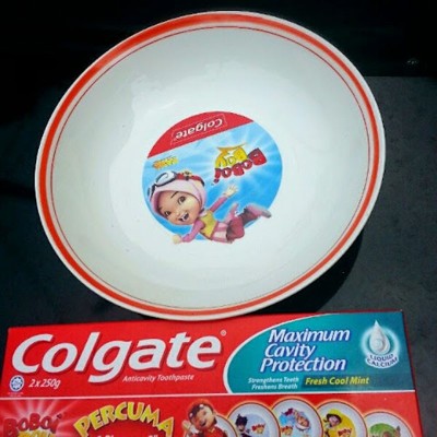 Articles cadeaux de plat blanc Colgate Smile pour une nouvelle maison